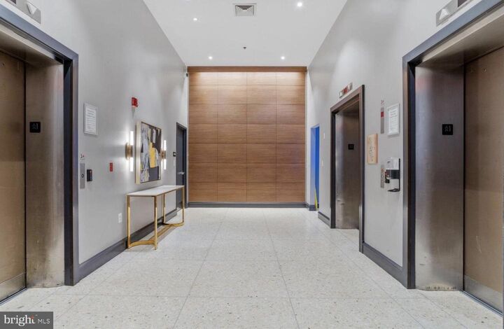 Property Photo:  201 N 8th Street 59 408  PA 19106 