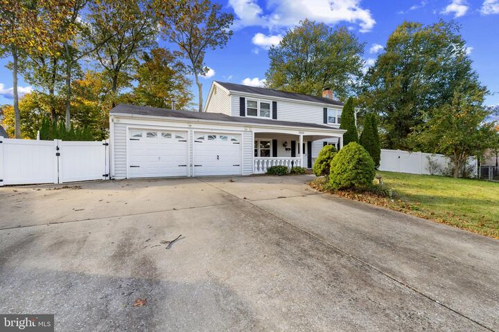 Property Photo:  3900 Corbin Place  MD 20715