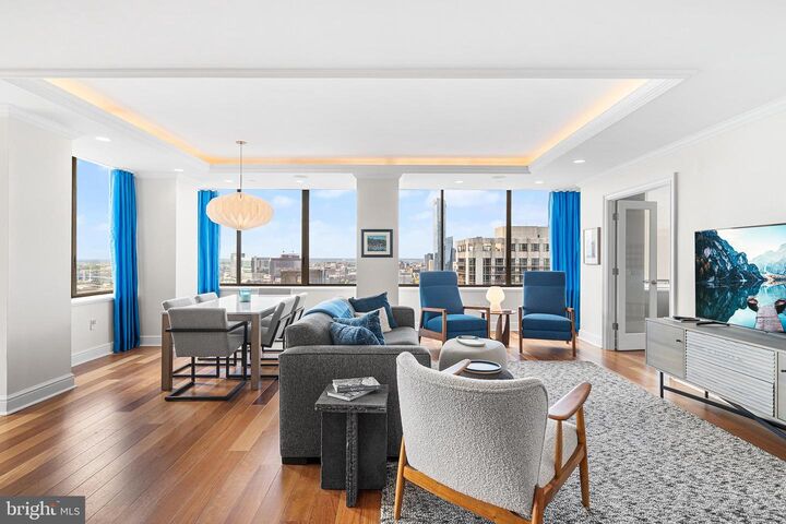 Property Photo:  202 W Rittenhouse Square 10 2601  PA 19103 