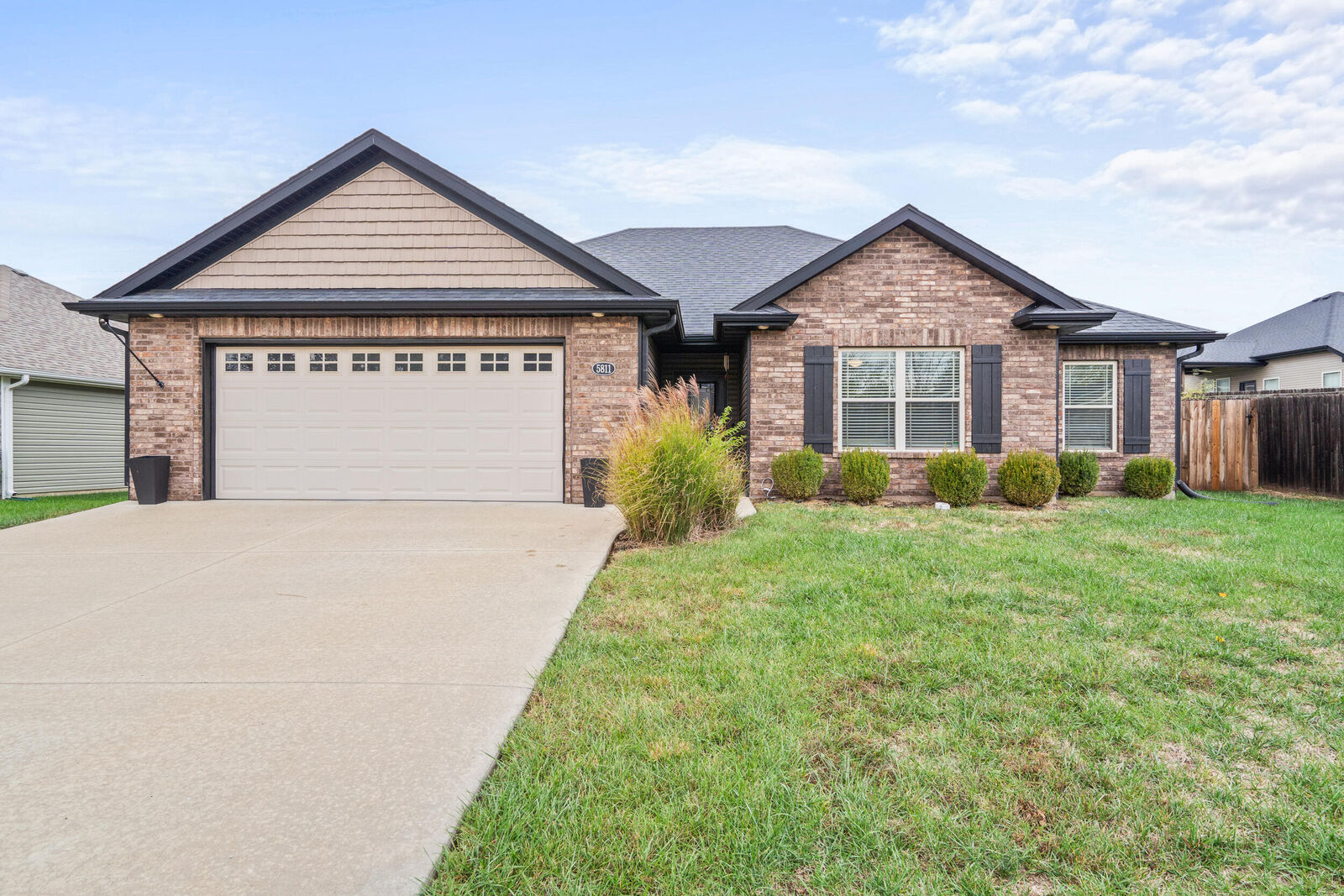 Property Photo: 5811 Misty Springs Way MO 65202