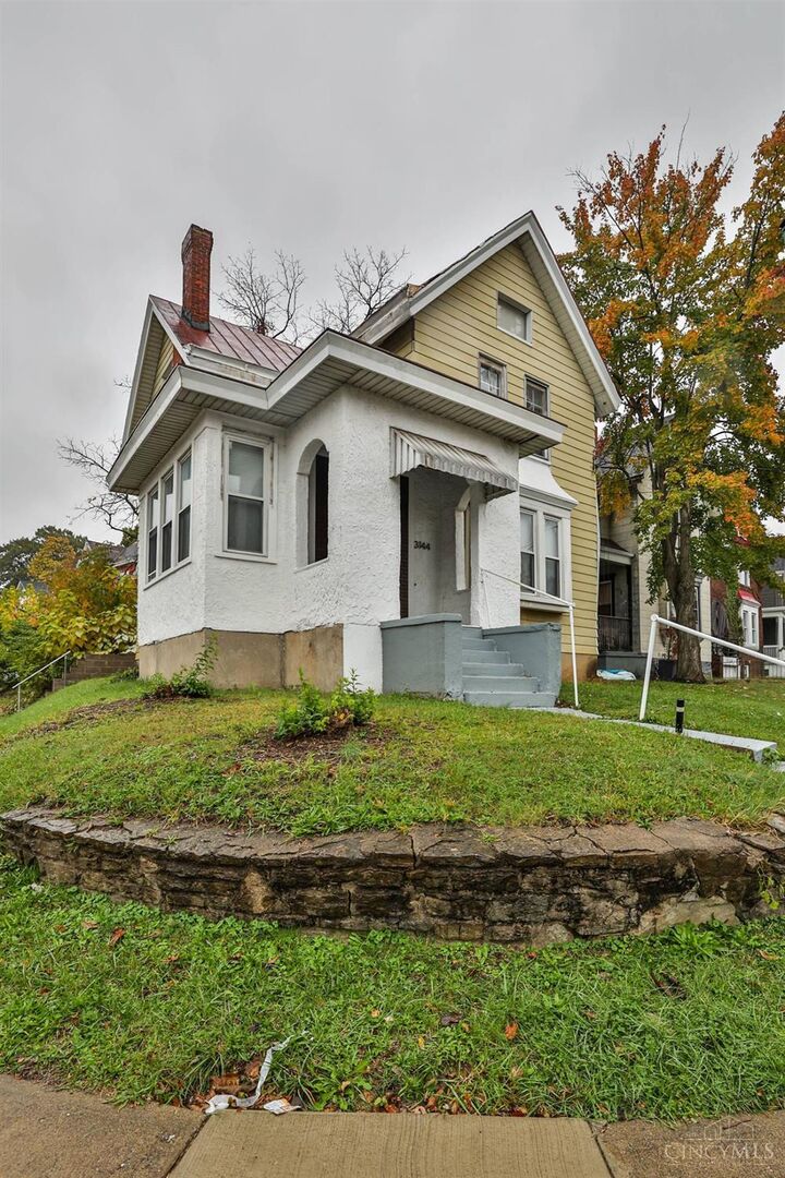 3144 Durrell Avenue  Cincinnati OH 45207 photo