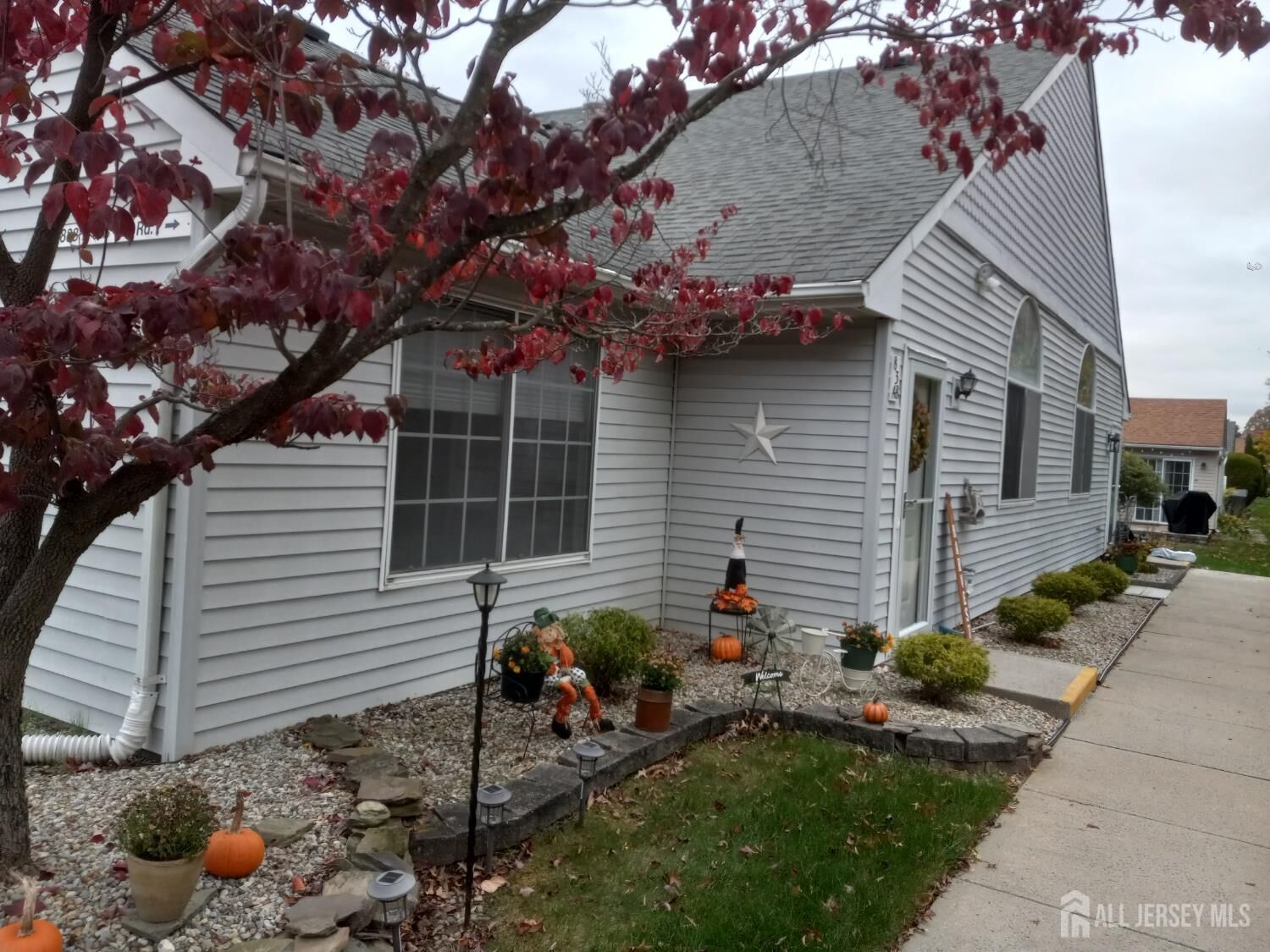 Property Photo:  838 Vail Road  NJ 08831 