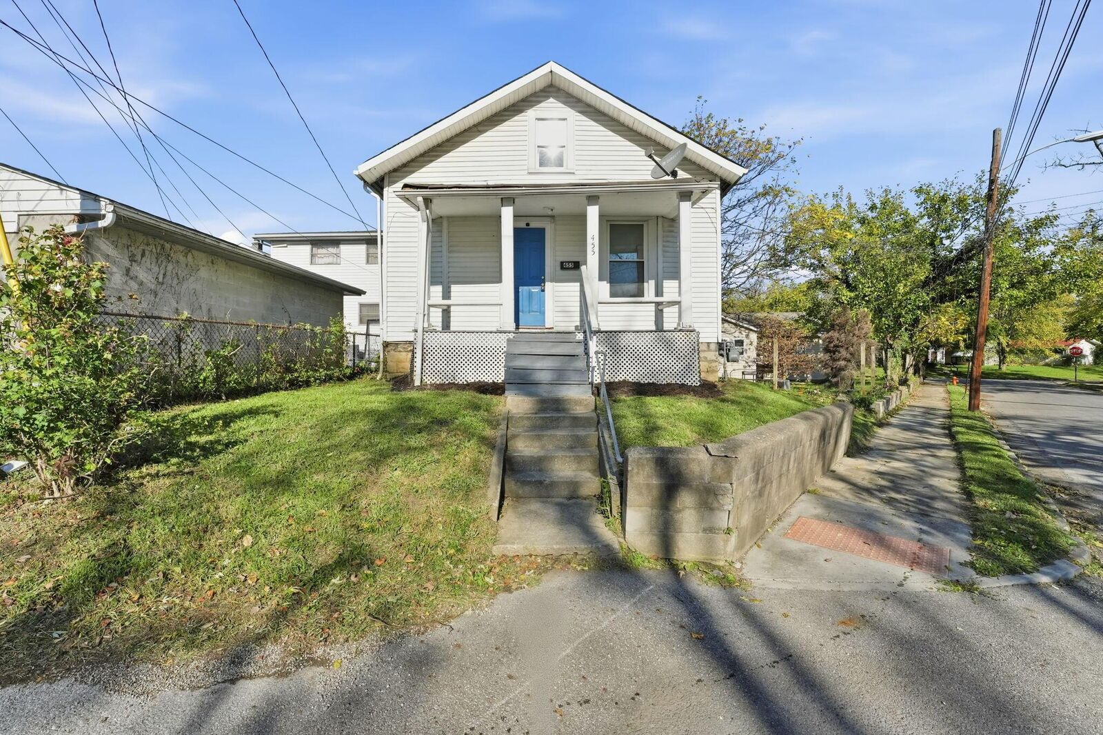 Property Photo: 455 Johnson Street OH 43203