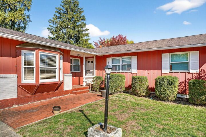 Property Photo:  3805 Santa Maria Drive  OH 43123 