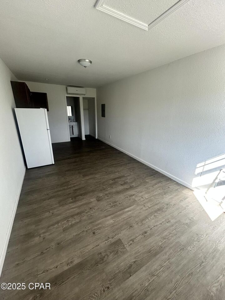 Property Photo: 143 Claire Avenue 103 FL 32401