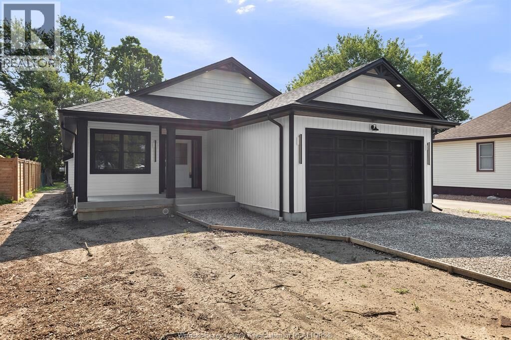 Property Photo: 256 East Puce Road ON N8L 0C4