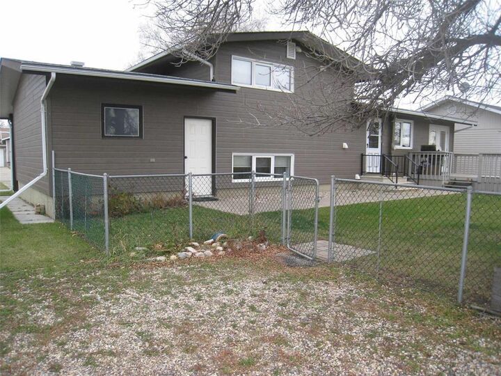 Property Photo:  109 Champlain Bay  MB R0L 1Z0