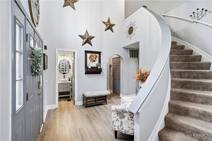 Property Photo:  852 Willowbrook Drive  OH 45050