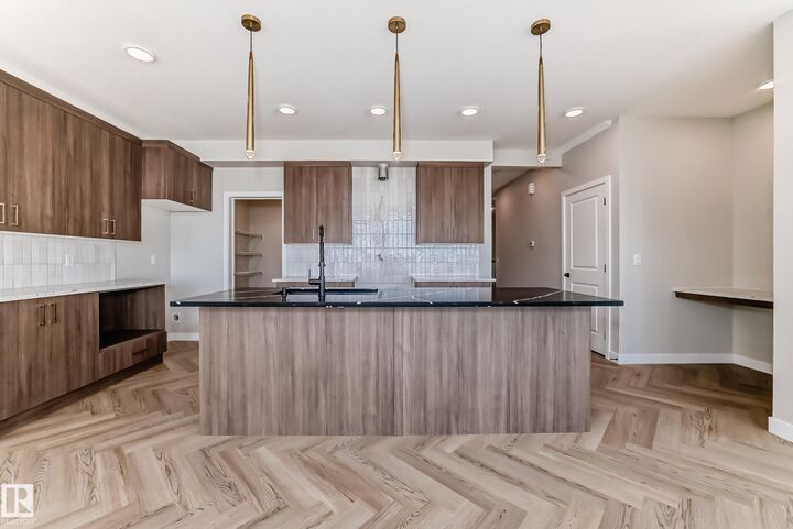 Property Photo:  20612 43 Avenue NW  AB T6M 3E3 