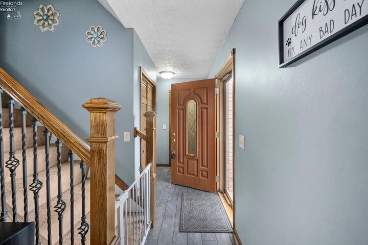 Property Photo:  2504 Eden East Drive  OH 43619