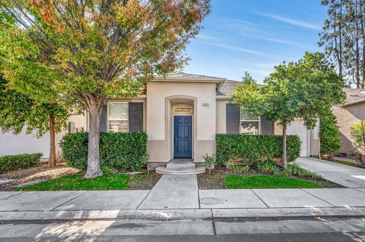 3681 W Pomegranate Lane  Fresno CA 93711 photo