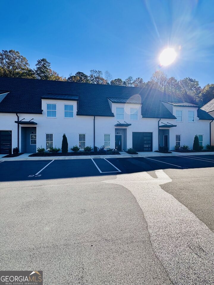 Property Photo:  79 Chateau Drive  GA 30161 