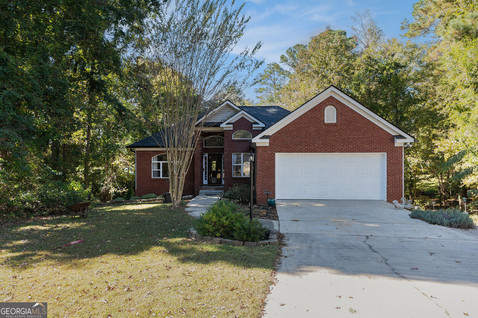 Property Photo:  132 Partridge Court  GA 31064 
