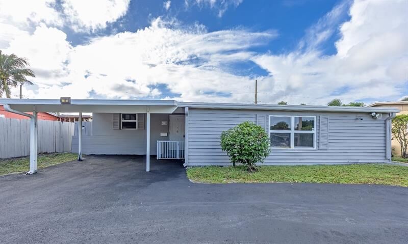 Property Photo:  4161 NW 12th Ave  FL 33309