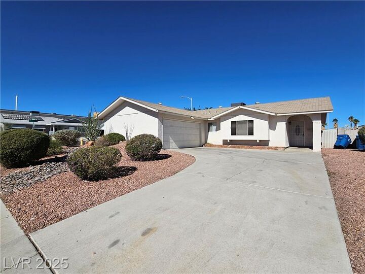 7408 Alta Drive  Las Vegas NV 89145 photo