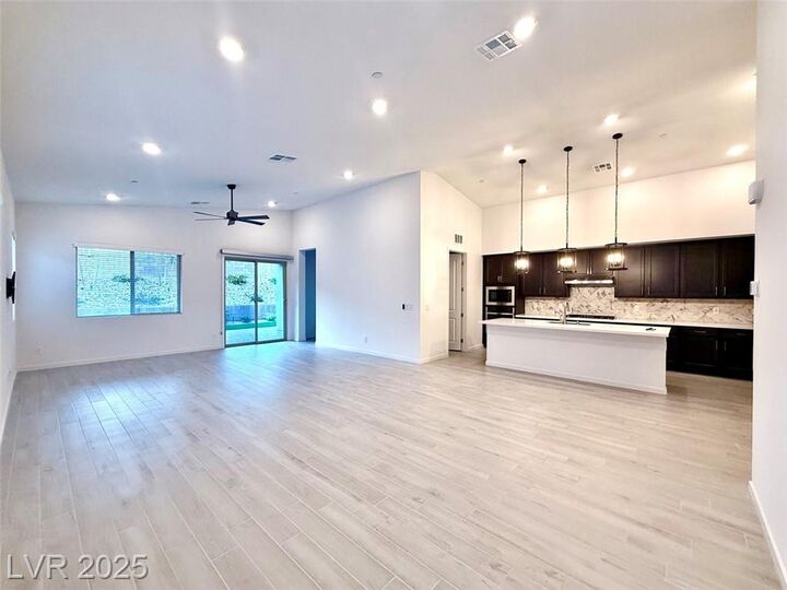 Property Photo:  121 Agnew Street  NV 89138