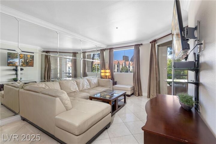 260 East Flamingo Road 123  Las Vegas NV 89169 photo