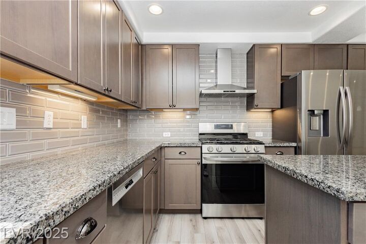 Property Photo: 10033 Flagstaff Butte Avenue NV 89148