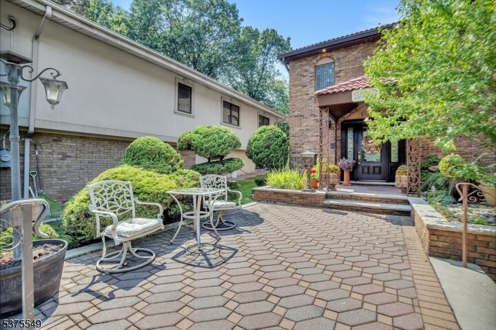 Property Photo:  109 Wilson St  NJ 07110