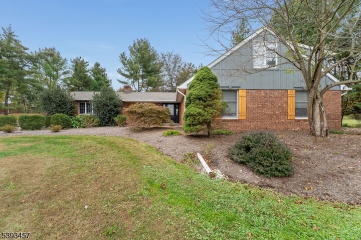 43 Everitts Rd  Raritan Twp. NJ 08551 photo