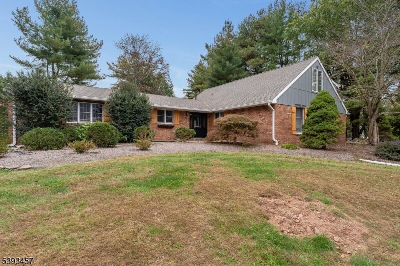 Property Photo: 43 Everitts Rd NJ 08551