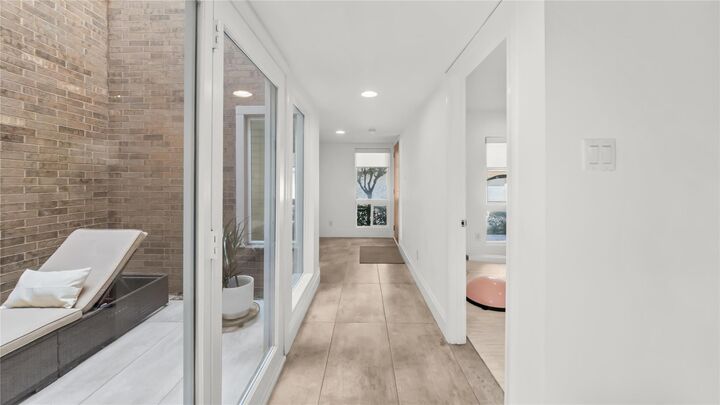 Property Photo:  4728 Post Oak Timber Drive 56  TX 77056