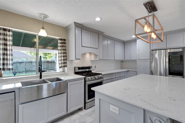 Property Photo:  10511 Wayward Wind Lane  TX 77064 