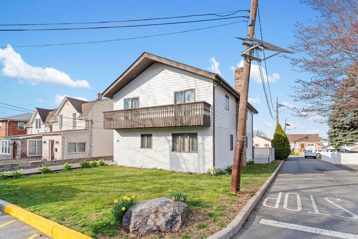 Property Photo: 178 Central Lane NJ 07094