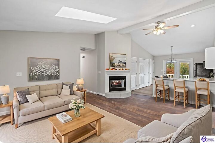 Property Photo:  1019/1021 Colonial Drive  KY 42701