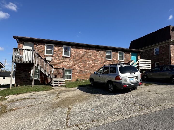 Property Photo:  403 Turpin Drive  KY 40475 