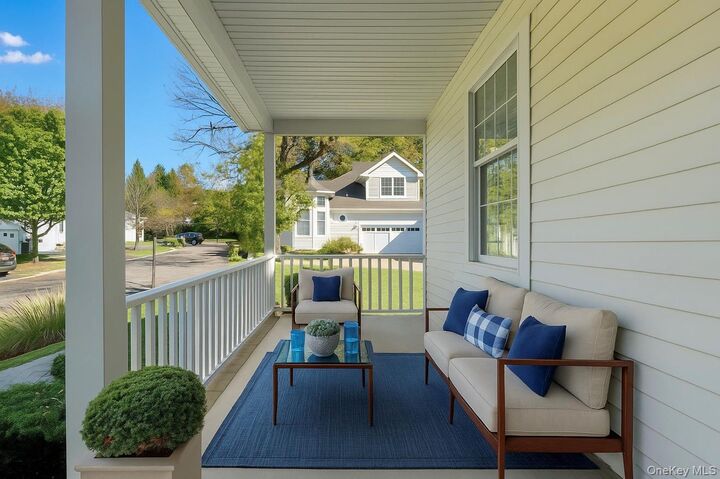 Property Photo:  2 Merion Court  NY 10567 