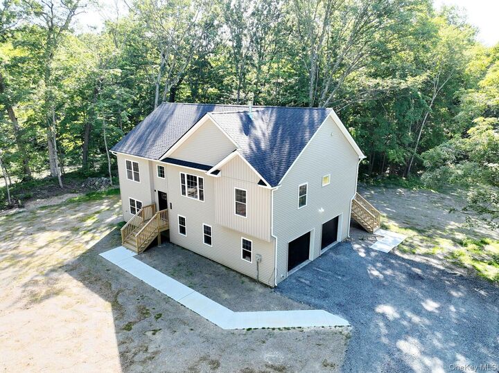 Property Photo:  350 N Ohioville Road  NY 12561 