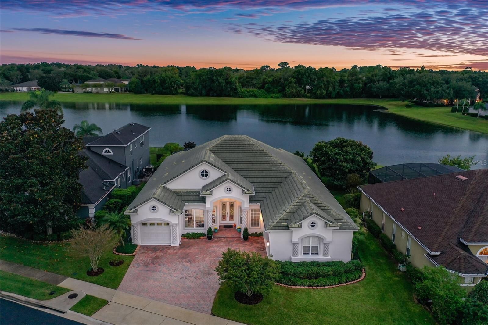 Property Photo:  6503 Everingham Lane  FL 32771 