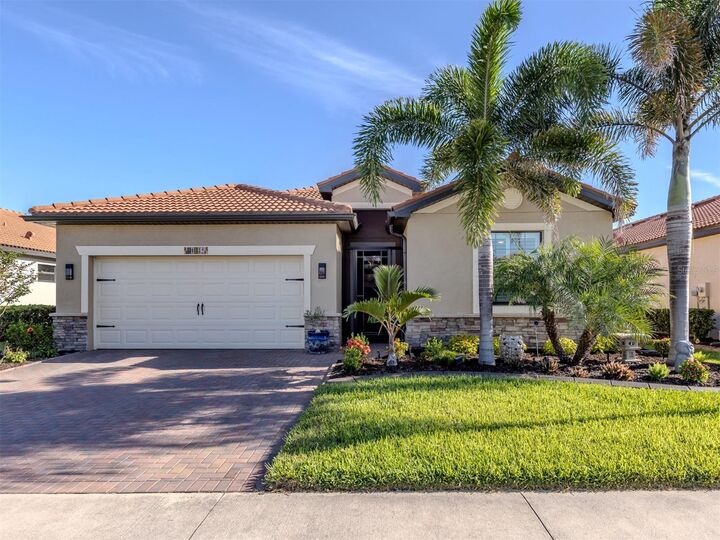Property Photo:  10132 Colubrina Drive  FL 34293 