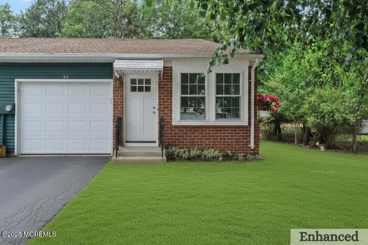 6 Bayberry Lane  Whiting NJ 08759 photo