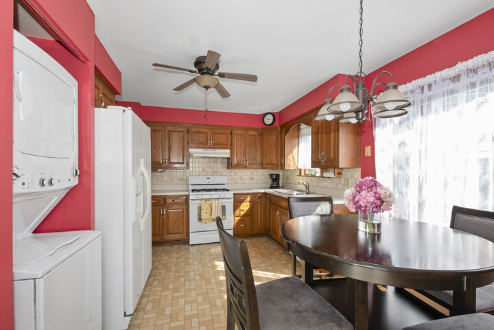 Property Photo:  8907 Saratoga Drive  IL 60455