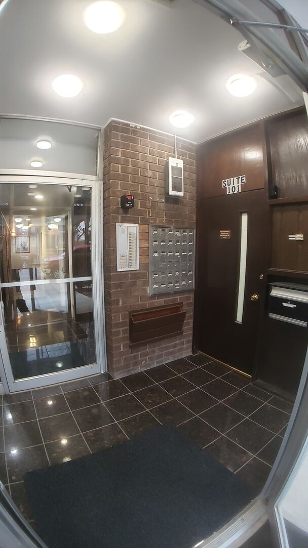 Property Photo: 336 Lathrop Avenue 306 IL 60130