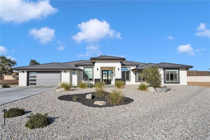 Property Photo:  16383 Ridge View Drive  CA 92307 