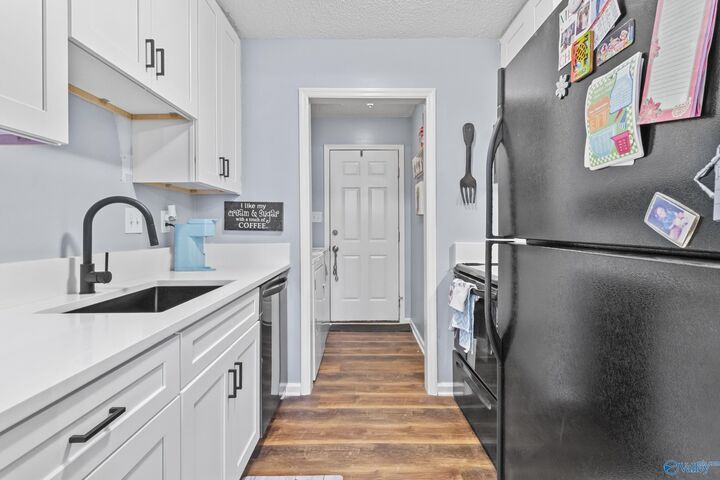 Property Photo:  8148 Oldfield Road SW H9  AL 35802 