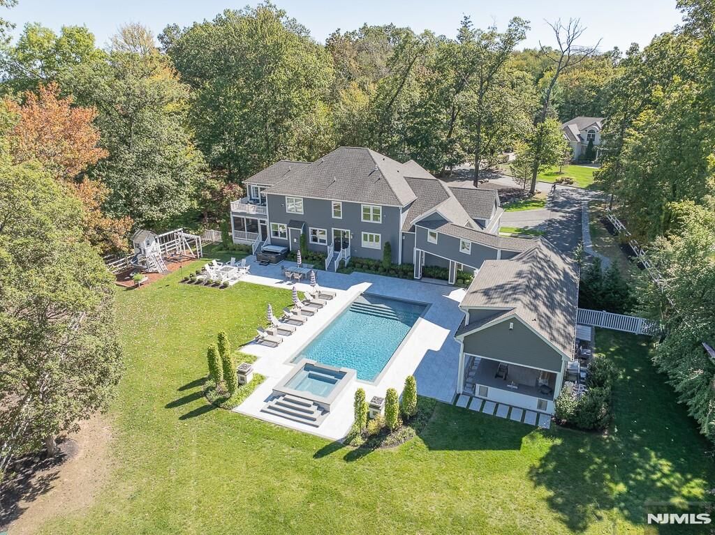 Property Photo:  49 North Avenue  NJ 07645 