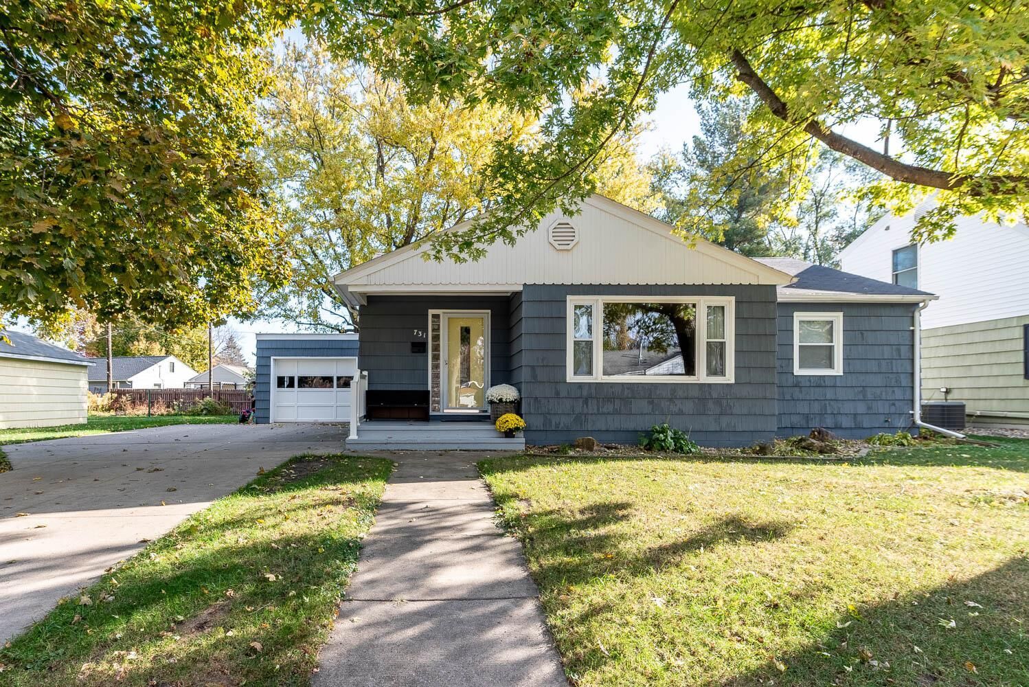 Property Photo:  731 Belwood Drive  MN 56001 