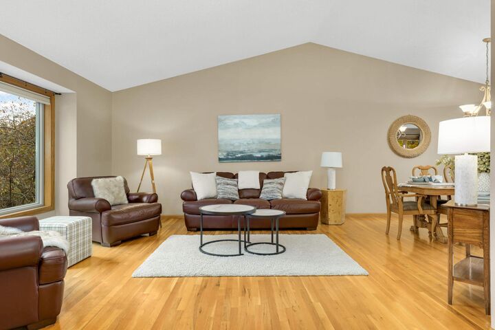 Property Photo:  1105 W 158th Street  MN 55306