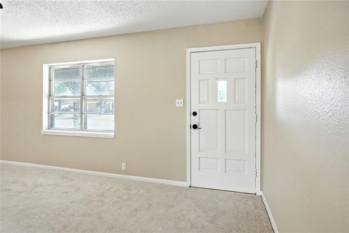 Property Photo: 115 Horseshoe Drive TX 75432