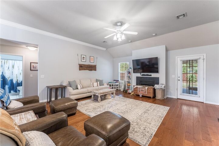 Property Photo: 3907 W Easy Street AR 72756