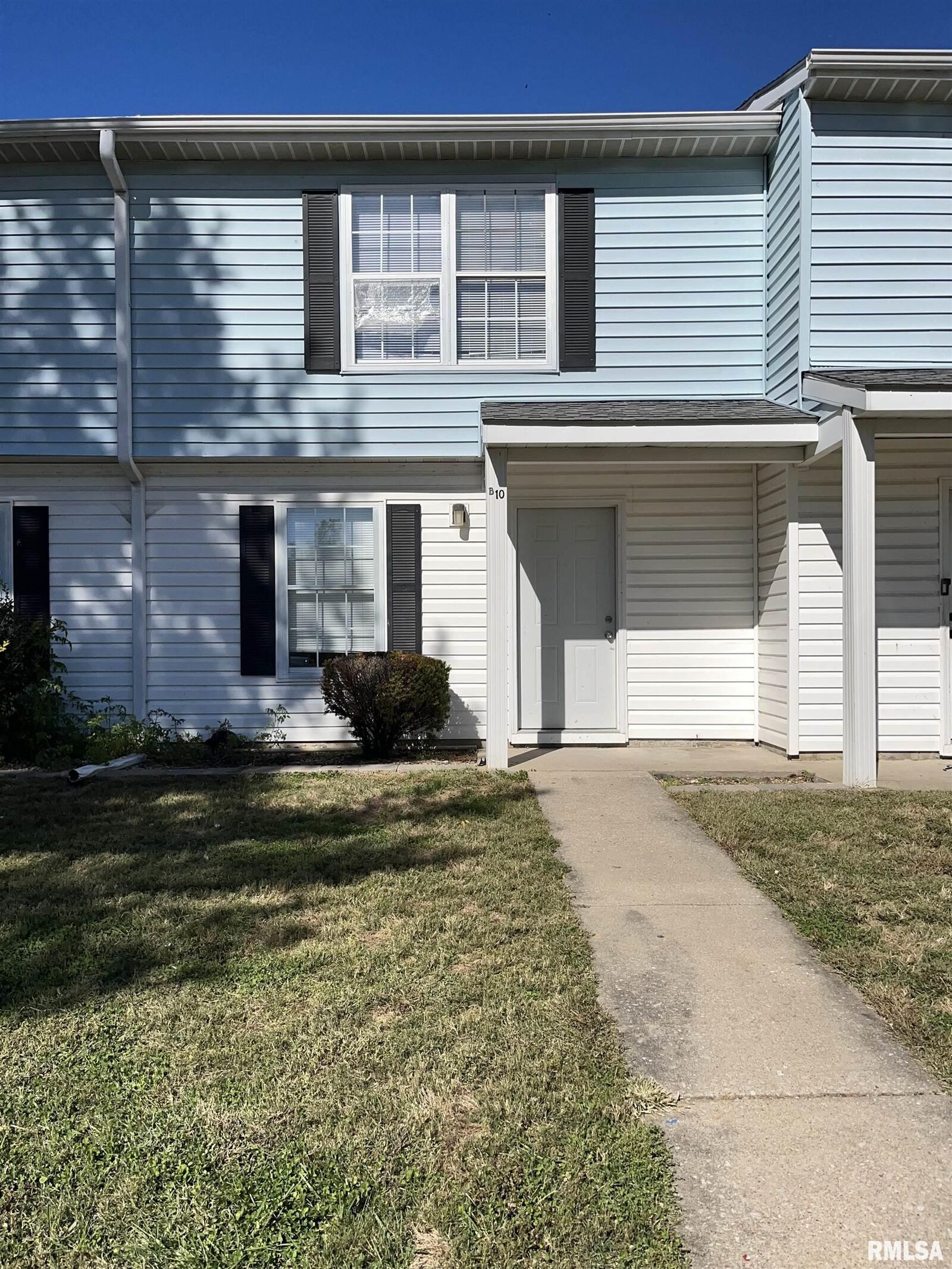 Property Photo:  612 Campus Drive B10  IL 62901 