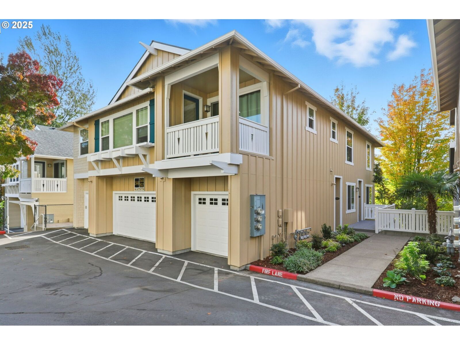 Property Photo:  2644 SW Hume Ct  OR 97219 