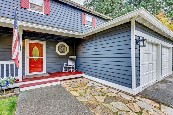 Property Photo:  5232  Brady Place SE  WA 98366 