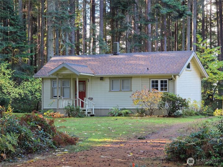 3306 S Camano Drive B  Camano Island WA 98282 photo