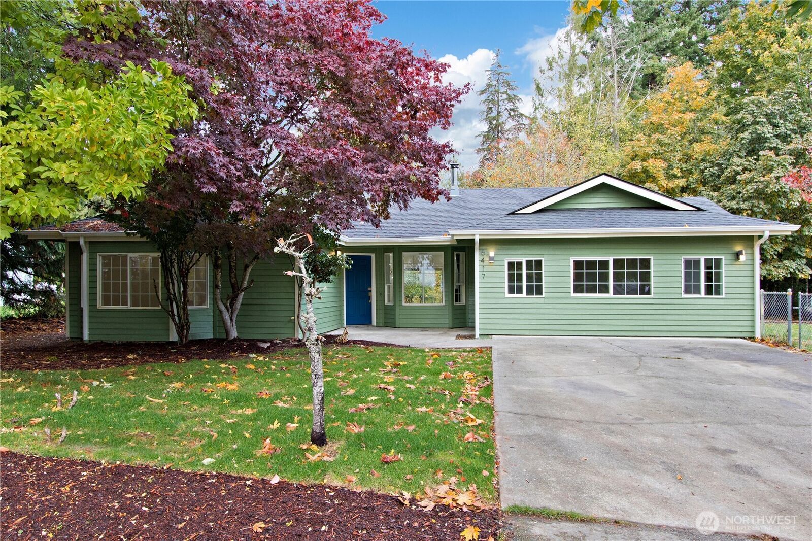 Property Photo:  6417 E Michigan Street  WA 98366 