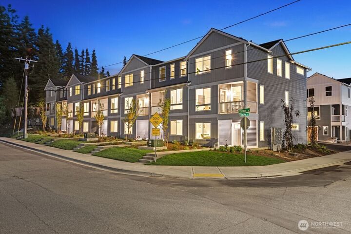 Property Photo:  7025  Rainier Drive G  WA 98203